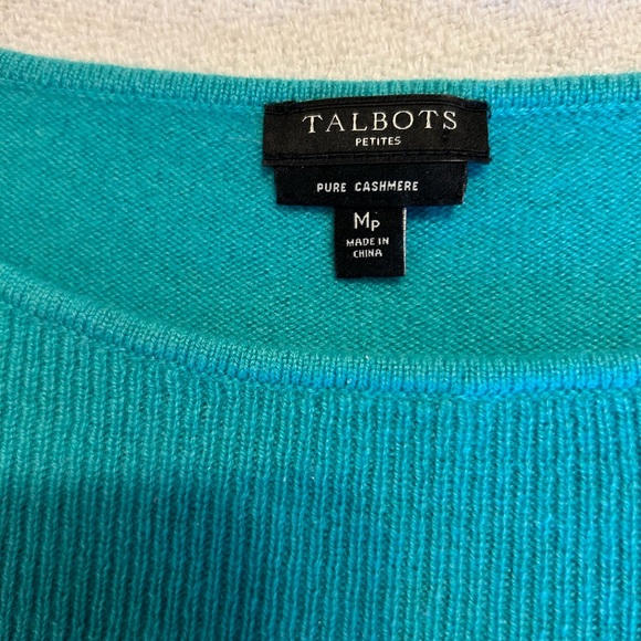 Talbots cashmere sweater, size medium petite, turquoise.  Very good condition - Picture 3 of 5